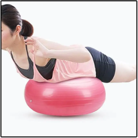 femme-en-position-horizontale-sur-le-ballon-stability-bun