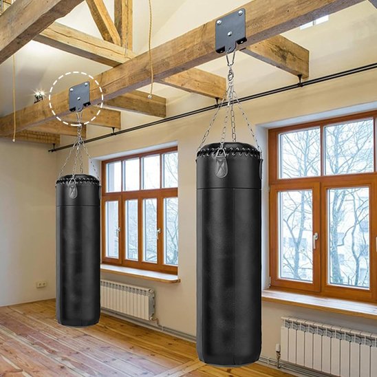 Support sac de frappe en salle d'entrainement