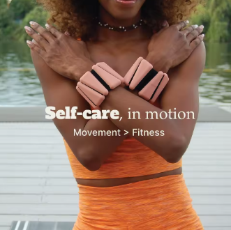 vue-des-bracelets-halteres-chevilles-poignets-lest-adjust-portes-par-une-femme